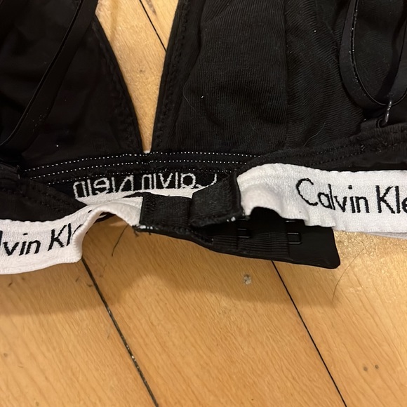 Calvin Klein Bralette - Picture 4 of 4